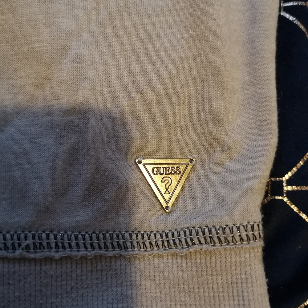 Guess sweater - Picture 7 of 9